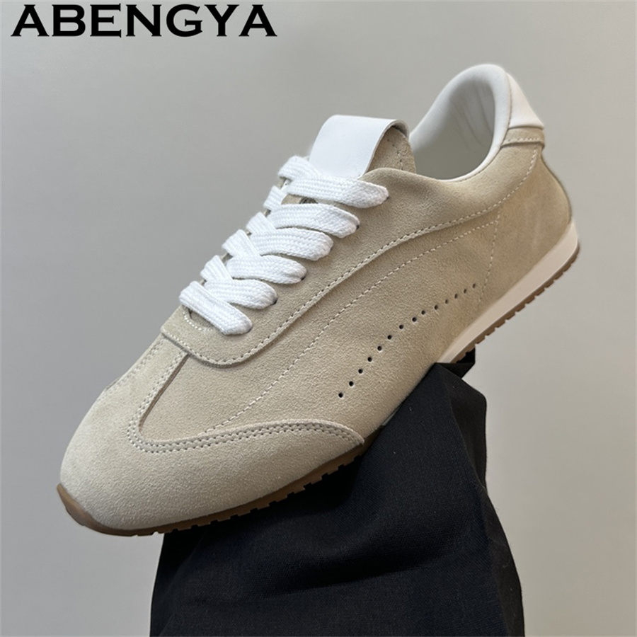Breathable Mesh Athletic Shoes - Mulheres e homens rendas até sapatos