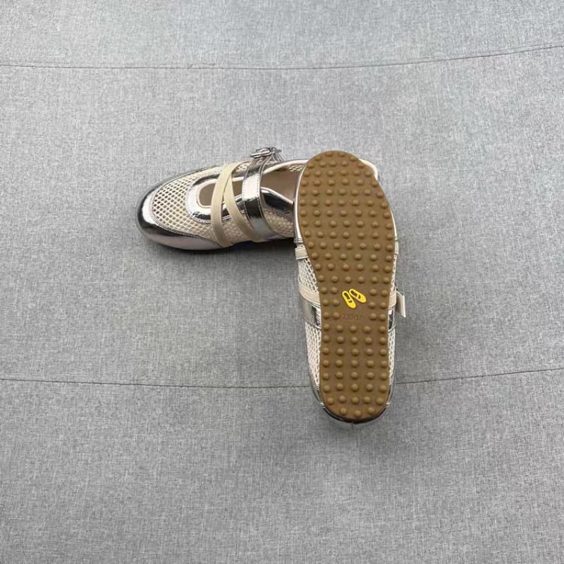 Novos Tênis Casuais Vazados co - Heels avaliação e preço